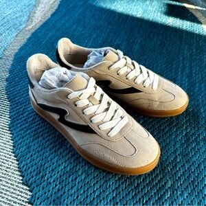 Madden Girl Giia Lace-Up Low-Top Sneakers Taupe